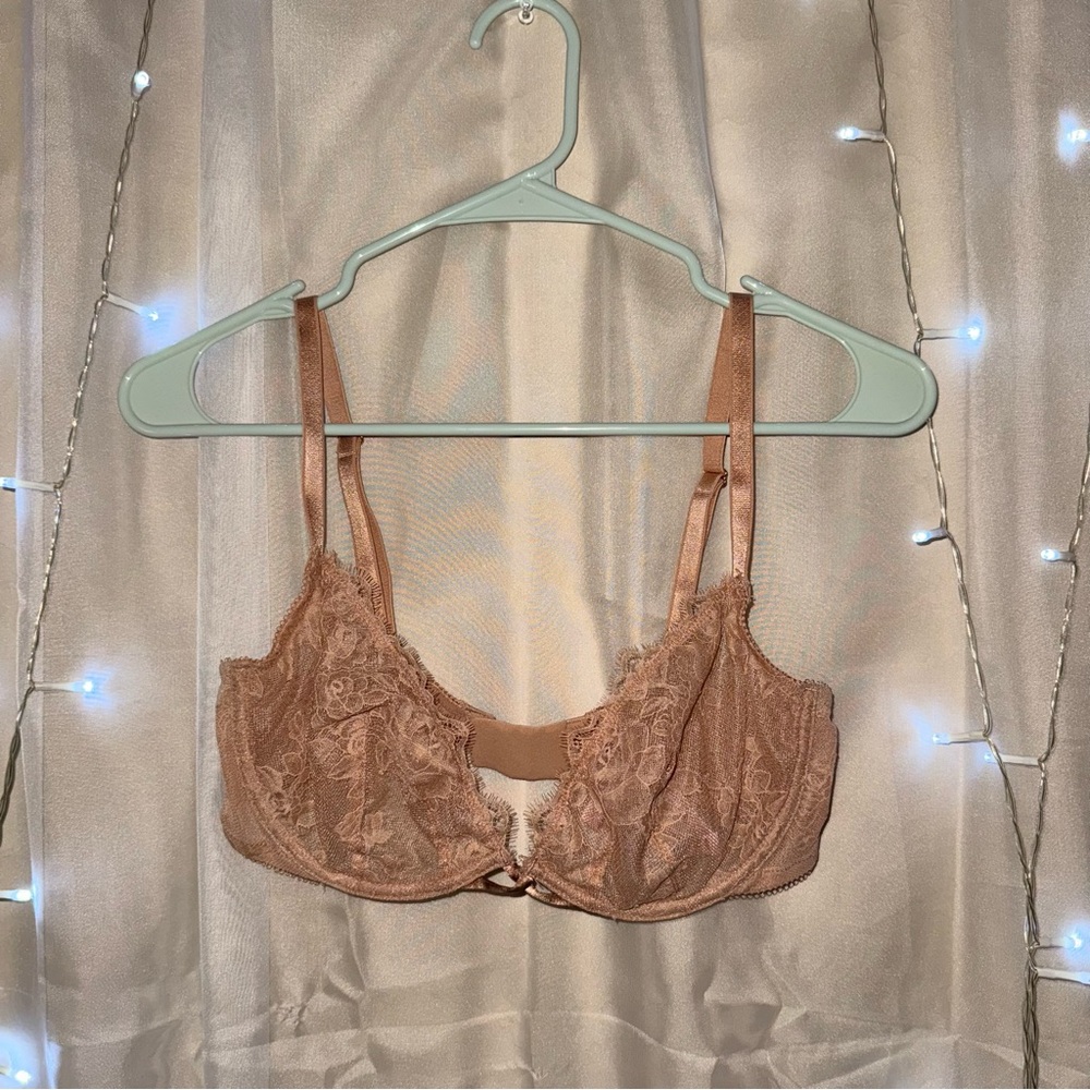 Rose Lace Unlined Low-Cut Demi Bra